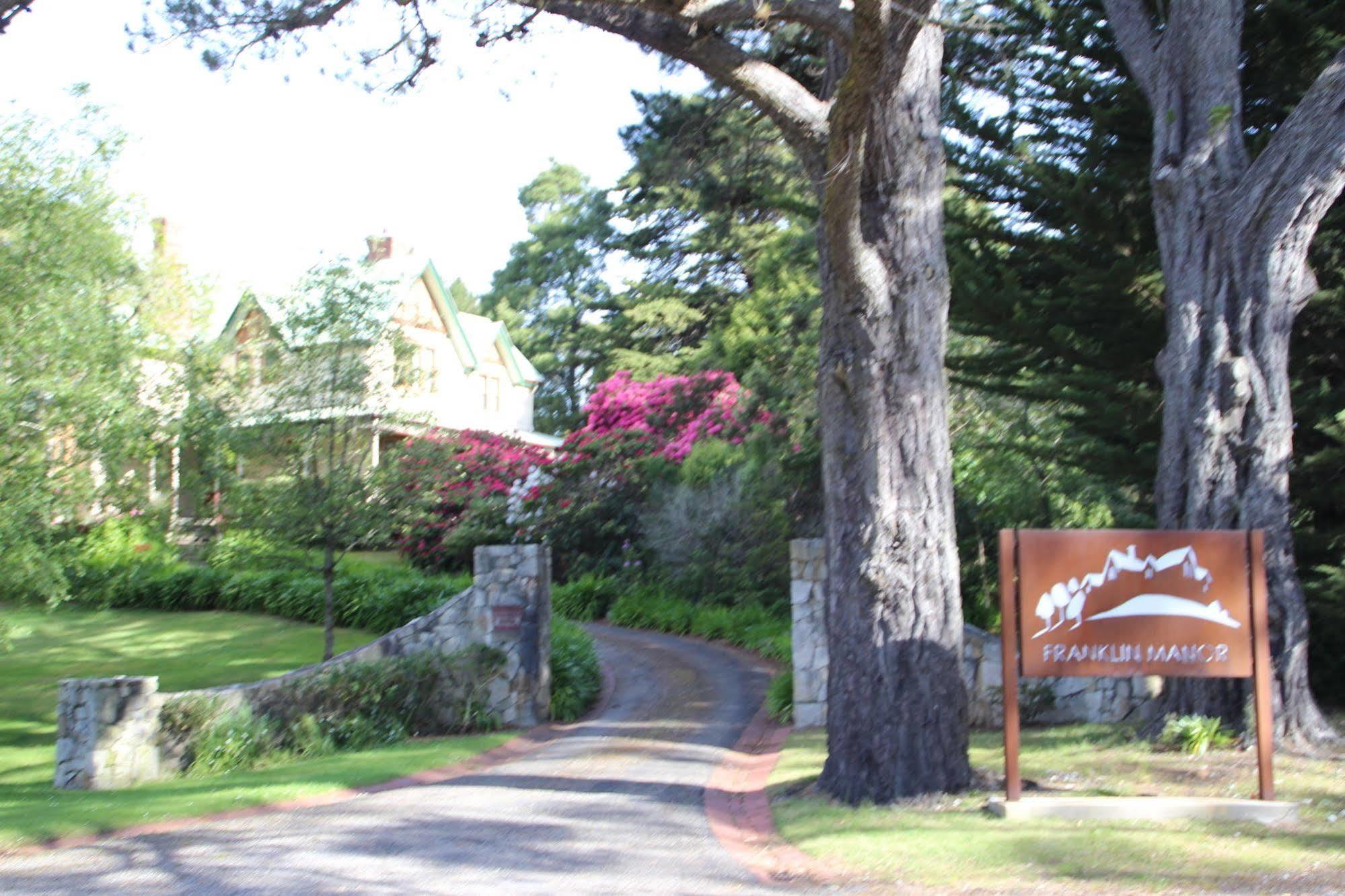 Franklin Manor Strahan Exterior foto